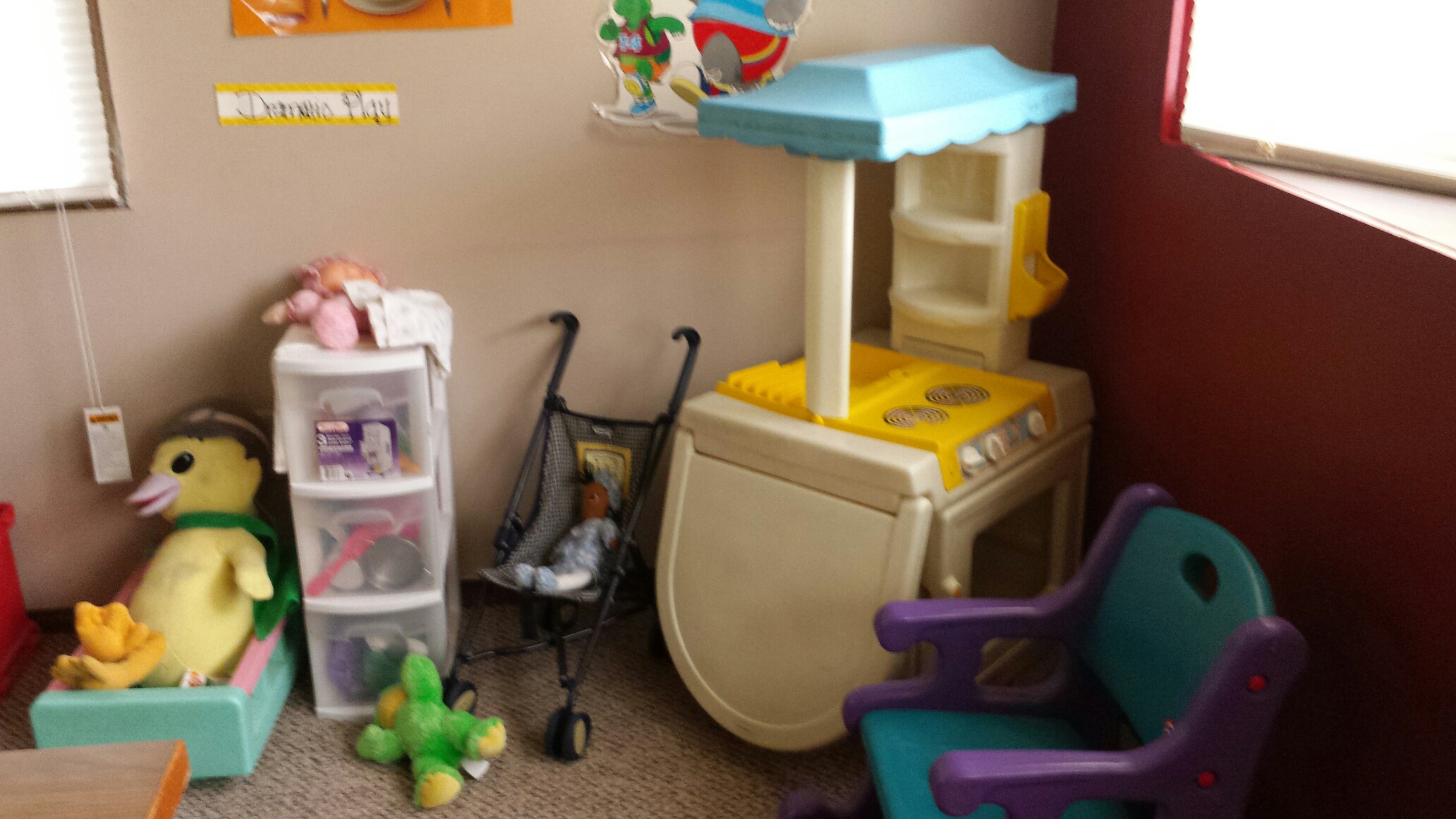 Classroom dramatic play kitchen area